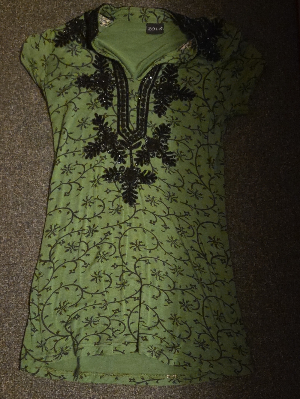 Zola Green Embellished Top. No Size Listed But I Only Buy Med Runs Small